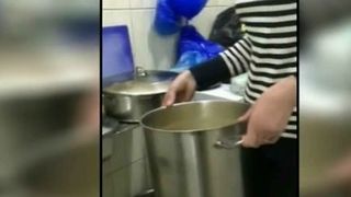 Atentie unde serviti masa de sarbatori! Inspectorii OPC au sanctionat zeci de restaurante de pe Valea prahovei