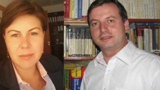 Amanunte din casnicia sotilor Maleon care ridica semne de intrebare: "Acum 2 zile am fost invitata la o petrecere si i-am promis sotului meu ca ma intorc la 12 noaptea..."