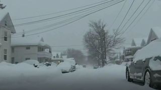 Americanii au avut parte de sarbatori cu zapada ca in Rusia!