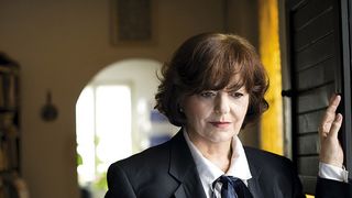 Cum a trecut Ana Blandiana peste primul an de vaduvie! Poeta a trebuit sa invete sa traiasca singura