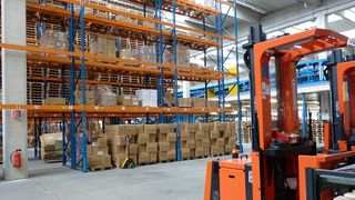 Reactia hypermarketului dupa moartea barbatului strivit de container