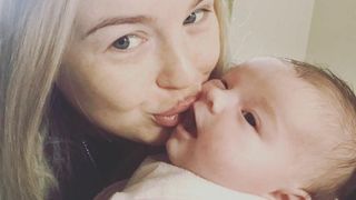 O mama in varsta de 23 de ani a murit in ziua de Craciun. Mesajul cutremurator pe care l-a lasat cu cateva minute inainte sa moara. E dureros