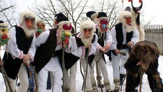 Obiceiuri si superstitii de Anul Nou la romani: Ce nu este bine sa faci azi