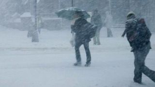 Romania, lovita de o furtuna devastatoare. ANM a facut anuntul: "Trebuie sa fim pregatiti"