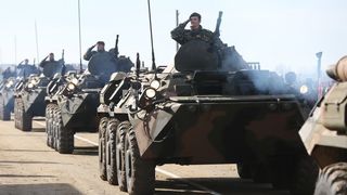 Politia se lupta cu pedofilii, in armata s-au infiltrat... "piratii"! Ce s-a intamplat cu un angajat al armatei, in urma cu un an