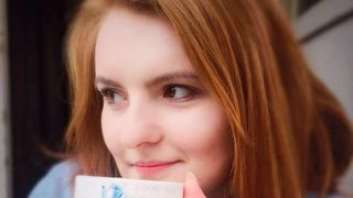 Sabina este medic rezident si viseaza sa salveze vieti, dar, inainte sa depuna juramantul lui Hippocrates, ceva infiorator i s-a intamplat!