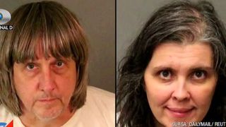 Copii, sechestrati de parintii lor ani intregi in casa! 13 minori, tinuti in lanturi, legati de pat, pe intuneric