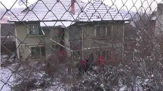 Descoperire macabra in Brasov! Mama si fiica, gasite moarte in casa dupa 2 ani! De ce nimeni nu le-a gasit pana acum