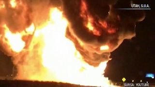 Imagini uluitoare au fost filmate pe o autostrada. O cisterna incarcata pana la refuz a ars ca o torta