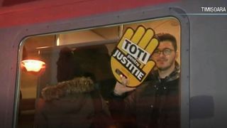 Protestatari din toata tara s-au trezit astazi mai devreme pentru a ajunge la Bucuresti