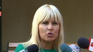 Elena Udrea neaga faptul ca ar fi insarcinata! "Este fake news!"