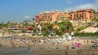 Visati la o vacanta de vis anul acesta? Acum e timpul sa o obtineti! Luna ianuarie este luna reducerilor in agentiile de turism!