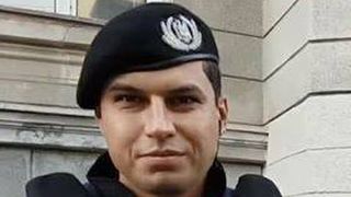 Jandarmul care a lovit un fotojurnalist si mai multi protestatari este cercetat de Parchetul Militar pentru purtare abuziva