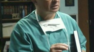 Medicul Lucan, din nou aratat cu degetul de un fost pacient: „Ne pazeau cu barbati inarmati pana dadeam organul, sa nu fugim din spital”