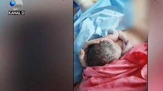 "Am auzit trei tipete puternice! Apoi pe cineva strigand: femeia asta nu are tensiune"! Sotul Teodorei, femeia din Constanta care a murit dupa ce a nascut, a povestit ce i s-a intamplat sotiei in sala de operatie