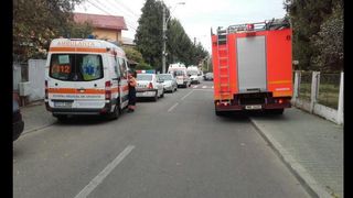 Ambulantele au ajuns de urgenta la o scoala din Prahova! Mai multi elevi primesc acum ingrjiri medicale