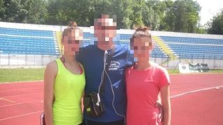Scandal sexual intr-un club sportiv din Suceava. Antrenorul si-ar fi agresat elevele si le-ar fi santajat: &ldquo;Puisor scump, trimite-mi poze cu tine&rdquo;