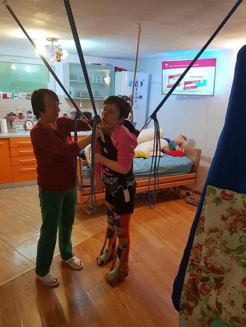 Asa arata Iulia Ganea inainte de a pleca in Thailanda