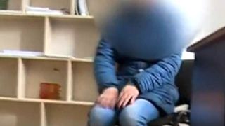 Au legat-o de maini si de picioare si au batut-o pana la sange! Ororile la care a fost supusa o micuta, chiar de mama sa si de bunica, sunt de neinchipuit