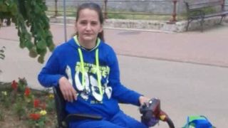 Liliana Cercel, femeia imobilizata in scaun cu rotile, si-a vazut visul implinit! De cand s-a mutat, poate iesi singura din casa – Foto