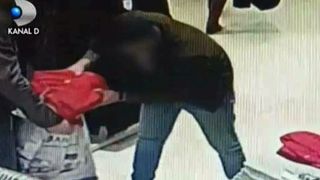 Banda de hoti care fura haine "de fite" din malluri a fost prinsa. In doar cateva luni au strans o adevarata avere. Cum au fost prinsi de politisti