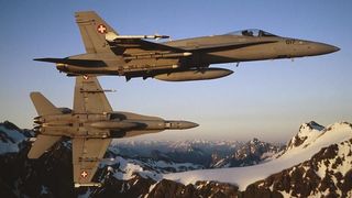 Israelul lanseaza atacuri la scara larga in Siria; au fost vizate 12 baze militare siriene si iraniene