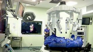 Sansa la viata pentru bolnavii de cancer! Aparatele care topesc tumorile maligne au ajuns si in Romania