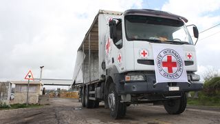 Siria: Raidurile aeriene ale fortelor lui Assad au omorat cel putin 71 de persoane si au ranit alte 325 in ultimele 24 de ore