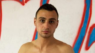 Tragedie fara margini! A murit in conditii suspecte la numai 23 de ani!  - A mancat, a iesit in curte si a cazut ca secerat! Nimeni, nici macar el, nu stia ca e bolnav!