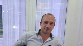 Baiatul fostului fotbalist Pancovici se distra de minune cu colegii! Uite ce posta Sebi, pustiul de 16 ani care s-a sinucis, pe Facebook