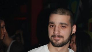 L-a injunghiat in inima, apoi l-a filmat agonizand! "Dormi acolo, hai, ca ma duc 100 de ani la puscarie!" Medicii nu au mai putut face nimic pentru Cristi Dumitru "Pascolo", asa cum ii spuneau prietenii