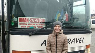 Anastasia abia astepta vara, ca sa vada marea, dar EI au obligat-o sa isi ia viata! Este infiorator ce i-au facut bietei copile de numai 12 ani