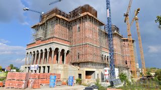 El e arhitectul care a proiectat Catedrala Neamului! Cum l-a cunoscut pe Patriarhul Daniel