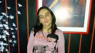 "Sunt toata plina de sange. Trimite-mi ... " Acestea au fost ultimele cuvinte ale Nicoletei, barmanita ucisa intr-un local din Satu Mare