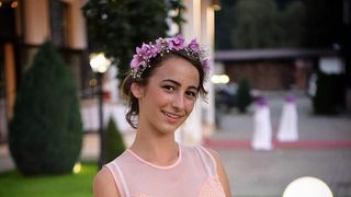 Curg rauri de lacrimi pentru Stefania, tanara care s-a sinucis din dragoste! Mama sa a fost cea care i-a gasit trupul neinsufletit