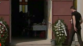 "Mi-am iubit mult fiica si nu imi explic de ce am ucis-o!"-Imagini halucinante cu mama criminala!