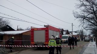 S-a dus sa isi viziteze fratele si cumnata, dar ce a vazut in casa l-a marcat pe viata! Zeci de politisti din Arges au impanzit zona