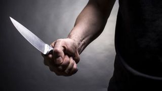 Eleva din Vaslui, injunghiata in cancelaria scolii de catre iubitul in varsta de 24 de ani!