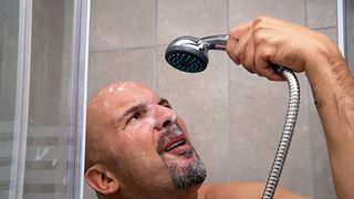 Se intampla in Romania! Un oras resedinta de judet a ramas fara caldura si apa calda!