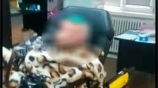 Batran lasat sa agonizeze pe targa, desi era suspect de accident vascular! S-a intamplat intr-un spital din Romania!