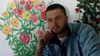 Iulian avea 28 de ani, era pictor si toata lumea il respecta. E socant modul in care a fost gasit in urma cu cateva ore