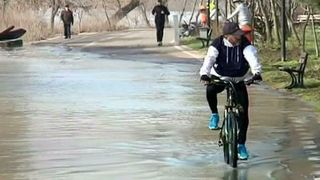 Dunarea a depasit cota de inundatii la Galati si Braila si continua sa creasca! Hidrologii nu sunt deloc optimisti!