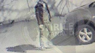 Prima imagine cu piromanul din Bucuresti! Politistii incearca sa-l prinda!