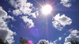 Cum va fi vremea: Meteorologii anunta ce se intampla dupa vremea neobisnuit de calda