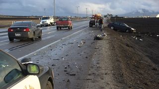 A facut accident si a fugit cu placuta de inmatriculare! Nici politistilor nu le -a venit  sa creada!