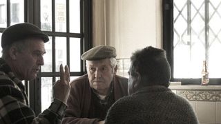 Incident halucinant la un camin de batrani din Braila! Un barbat in varsta de 85 de ani si-a injunghiat colegul de camera!