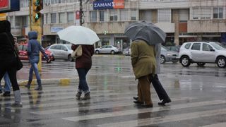 Vremea se schimba brusc! Ce se intampla cu temperaturile in perioada urmatoare