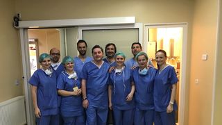 Primul transplant pulmonar din Romania a avut loc astazi la spitalul "Sfanta Maria" din Bucuresti
