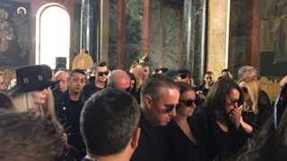 Panica la inmormantarea Ionelei Prodan! O ambulanta SMURD a venit de urgenta la cimitir! Ce s-a intamplat acolo