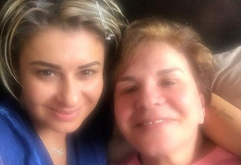 Anamaria Prodan si Ionela Prodan
